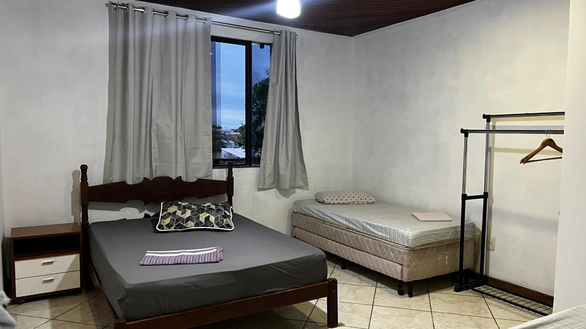 Regi House Hostel *